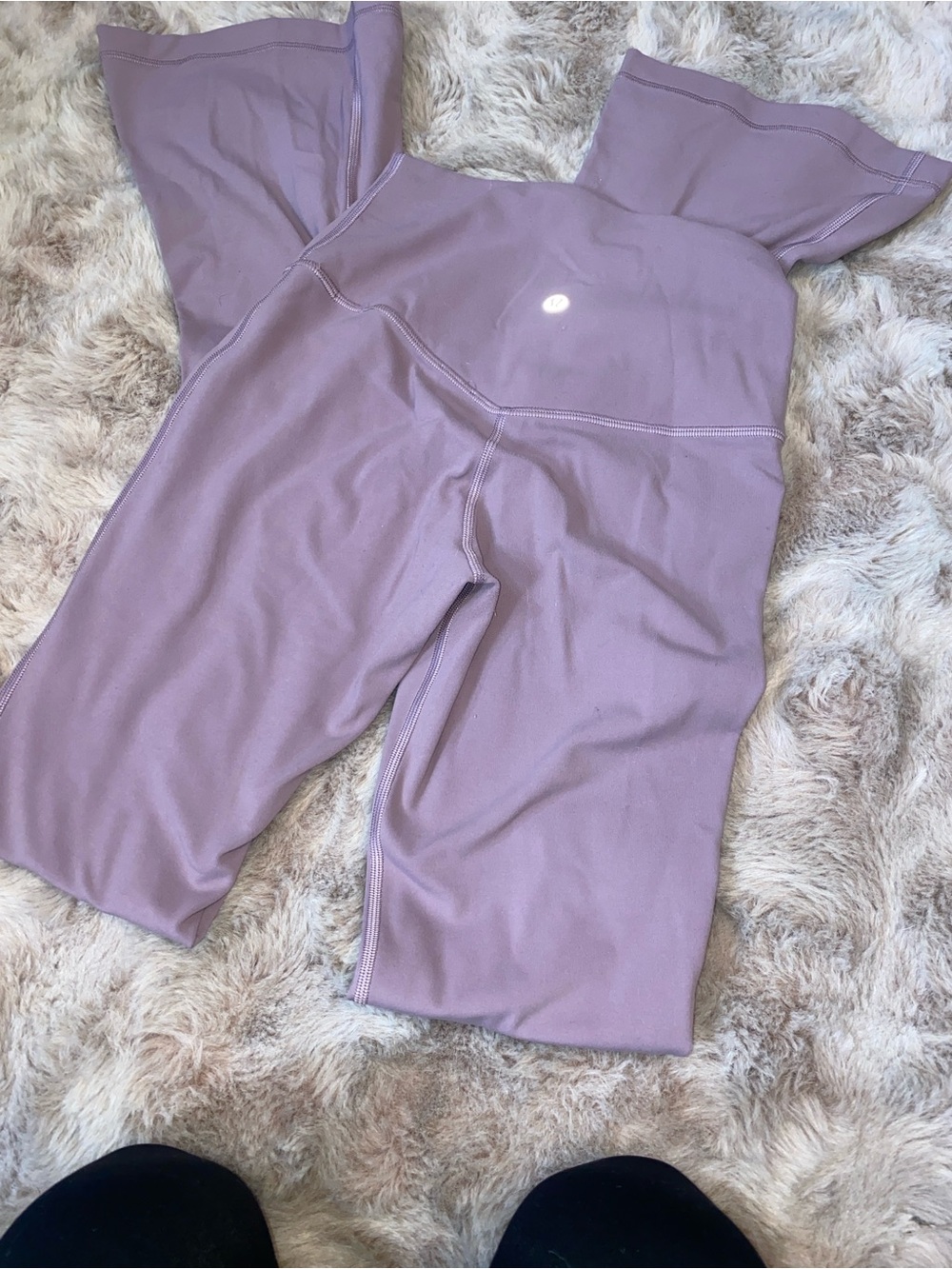 lululemon athletica Men's Lavender Sweatpants Joggers